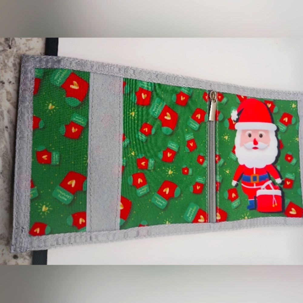 Santa Christmas Nylon Bi Fold Wallet with Belt Clip + Laynard 3"×5" New - Picture 9 of 10